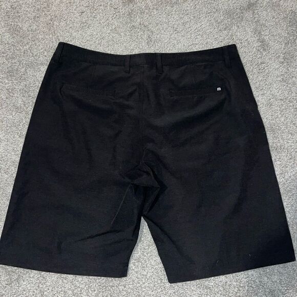 Travis Mathew performance polyester blend flat front  $95 men’s golf Shorts 38 - Picture 2 of 6
